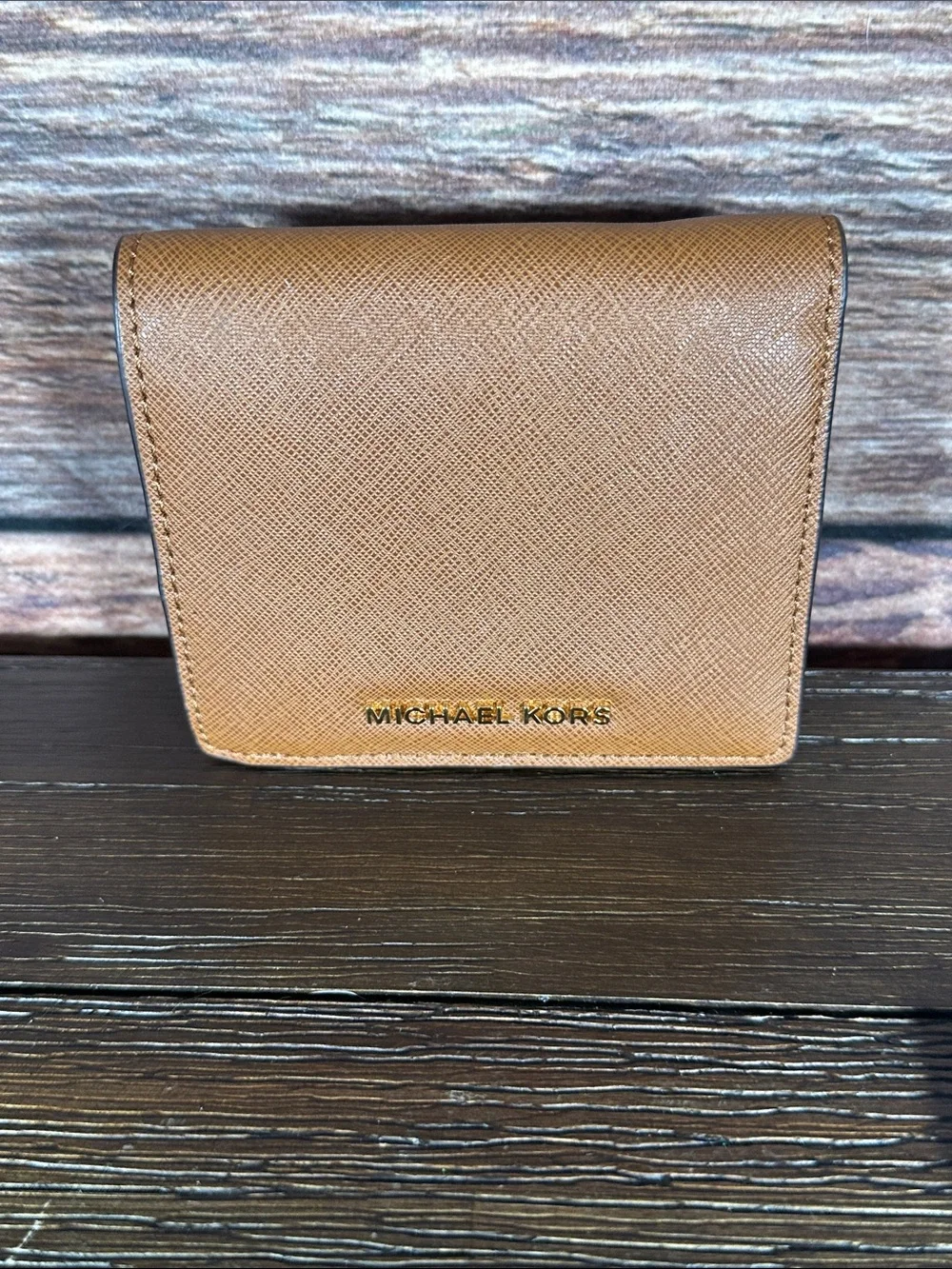 NWT Michael Kors Jet Set Brown Saffiano Trifold Wallet with Gold Logo